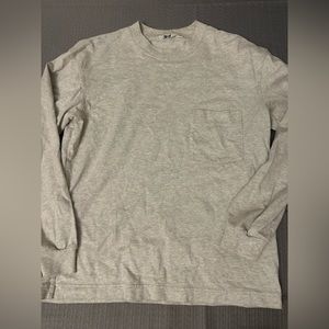Uniqlo. Long Sleeve Men’s XS